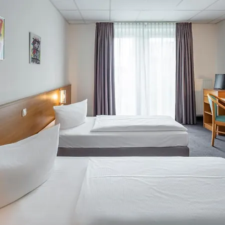 Hotel Center Kaiserhof 3*