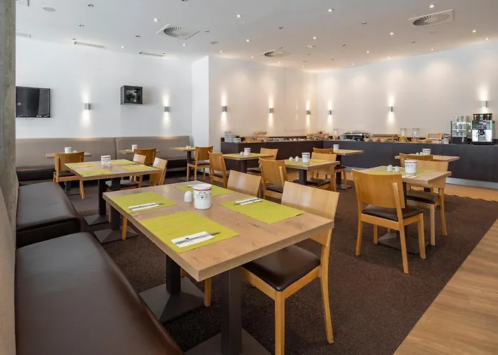 凯瑟霍夫中心酒店