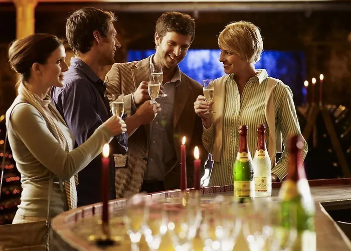 Center Kaiserhof 3* ناومبورغ