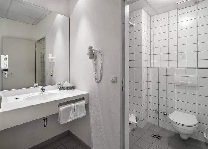 Center Kaiserhof فندق 3*